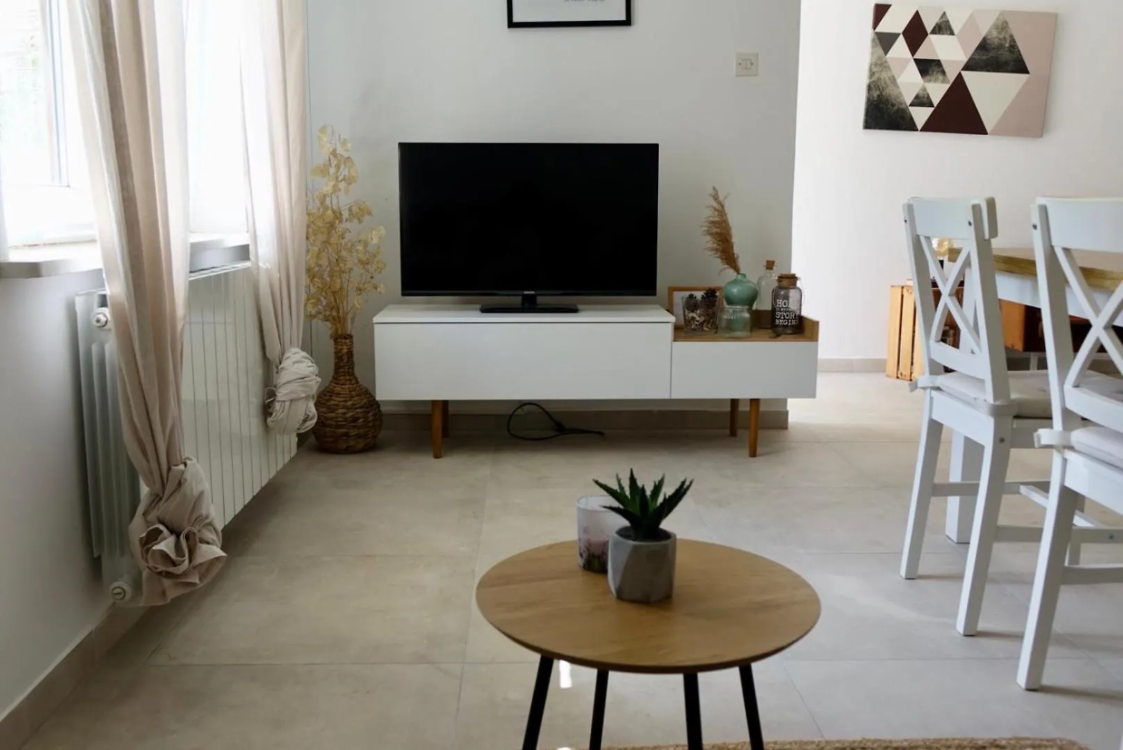 Apartment Luce ポレッチ